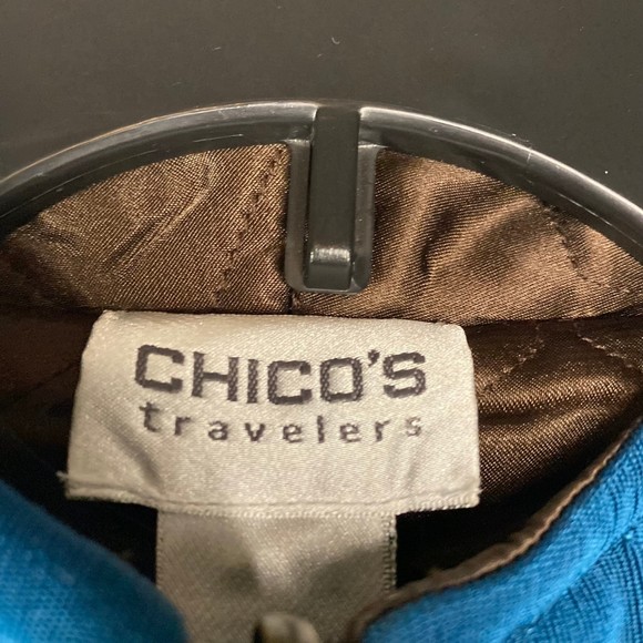 CHICO'S travelers woman's size medium M 1 quilted zip blue puffer vest - Picture 6 of 7